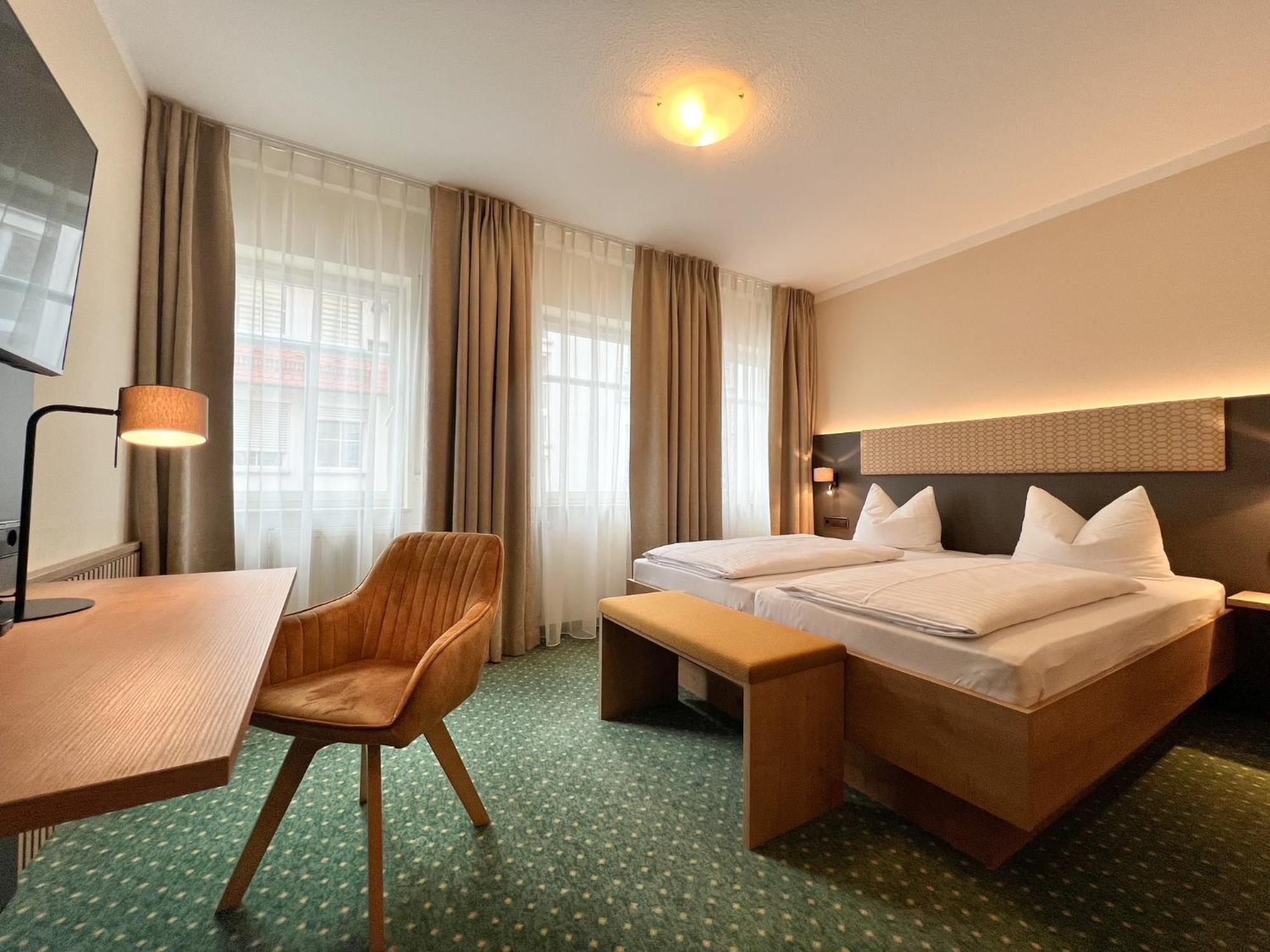 Stadthotel Muenze Bad Mergentheim Bagian luar foto