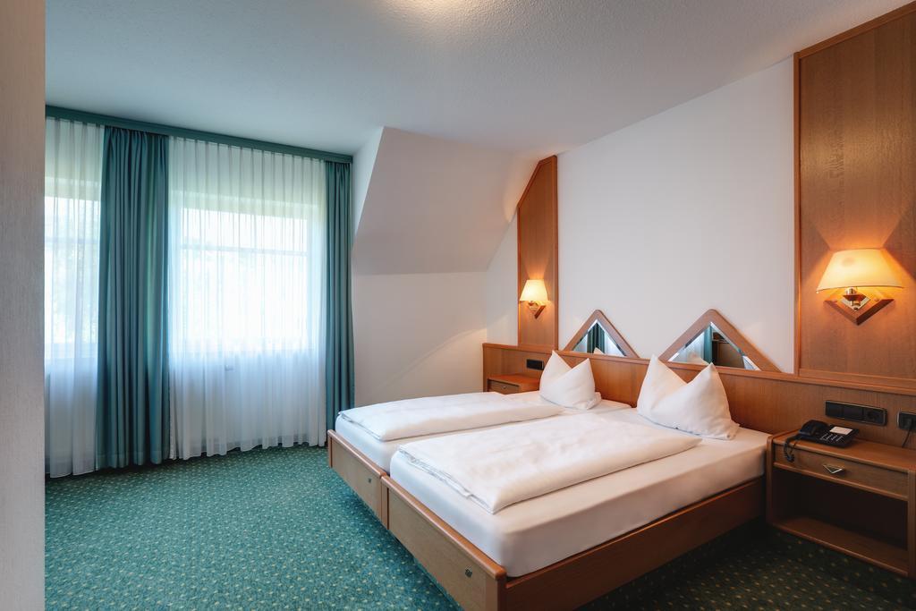 Stadthotel Muenze Bad Mergentheim Bagian luar foto