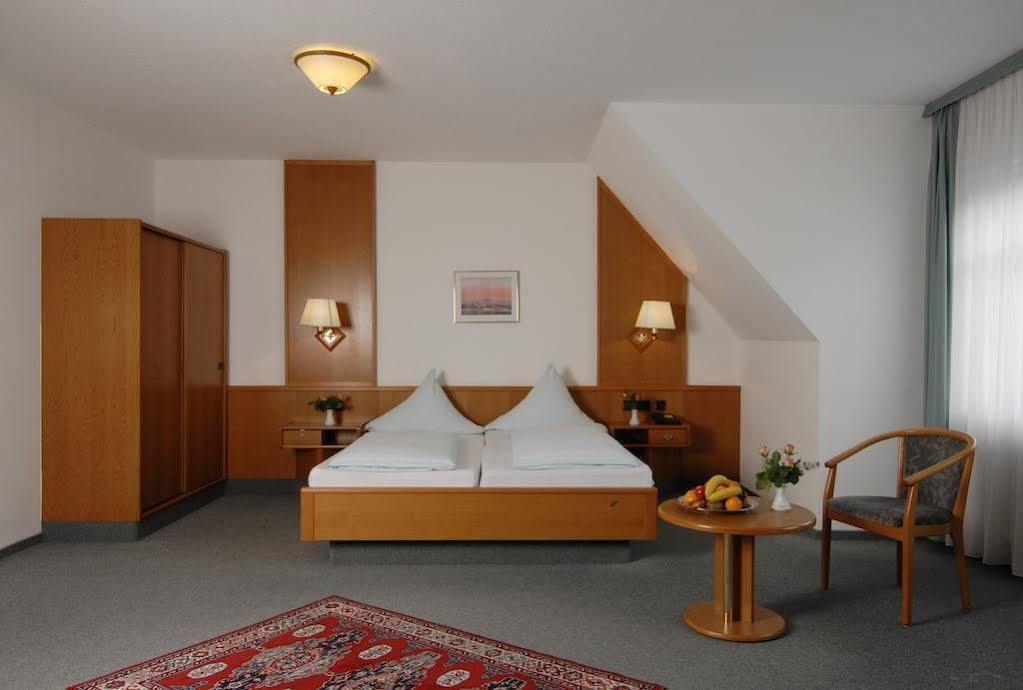 Stadthotel Muenze Bad Mergentheim Bagian luar foto